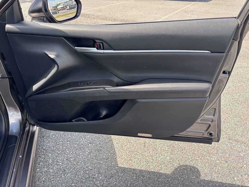 Used 2024 Toyota Camry XSE FWD image 37