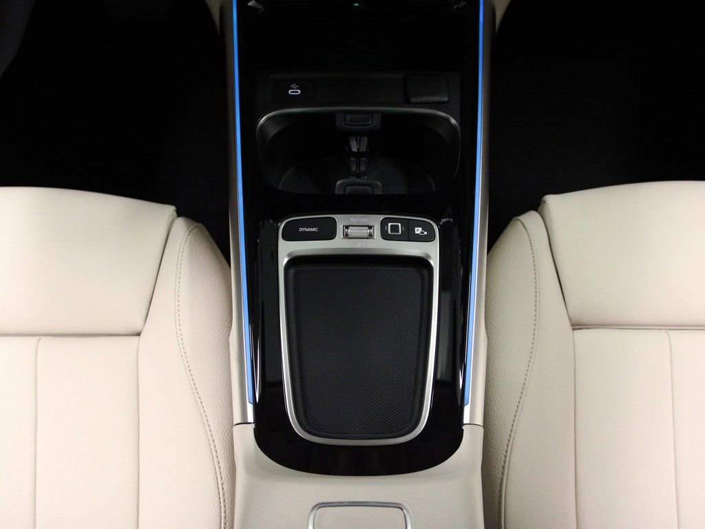 New 2026 Mercedes-Benz GLB 250 4MATIC image 11