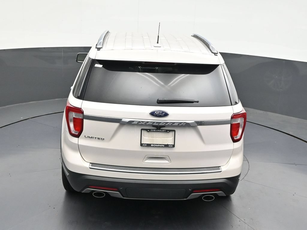 Used 2019 Ford Explorer Limited w/ Class III Trailer Tow Package FWD image 19