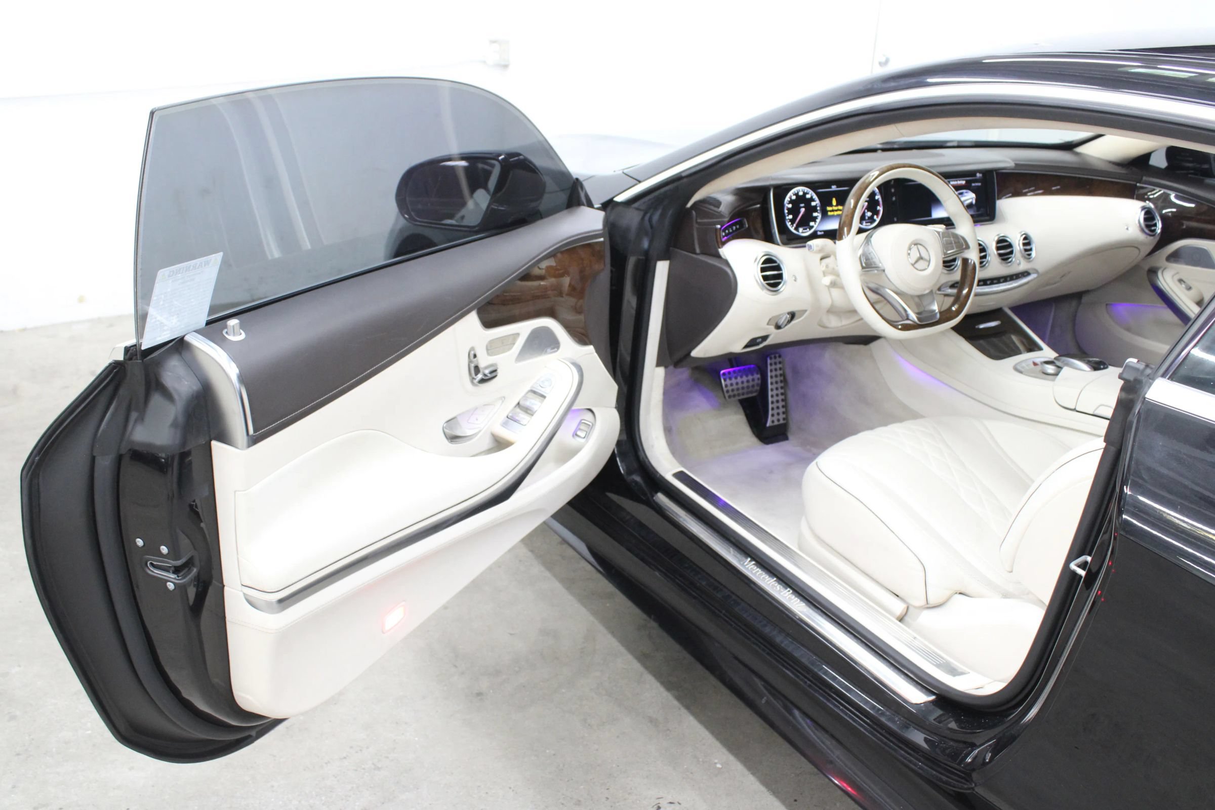Used 2015 Mercedes-Benz S 550 4MATIC Coupe image 7