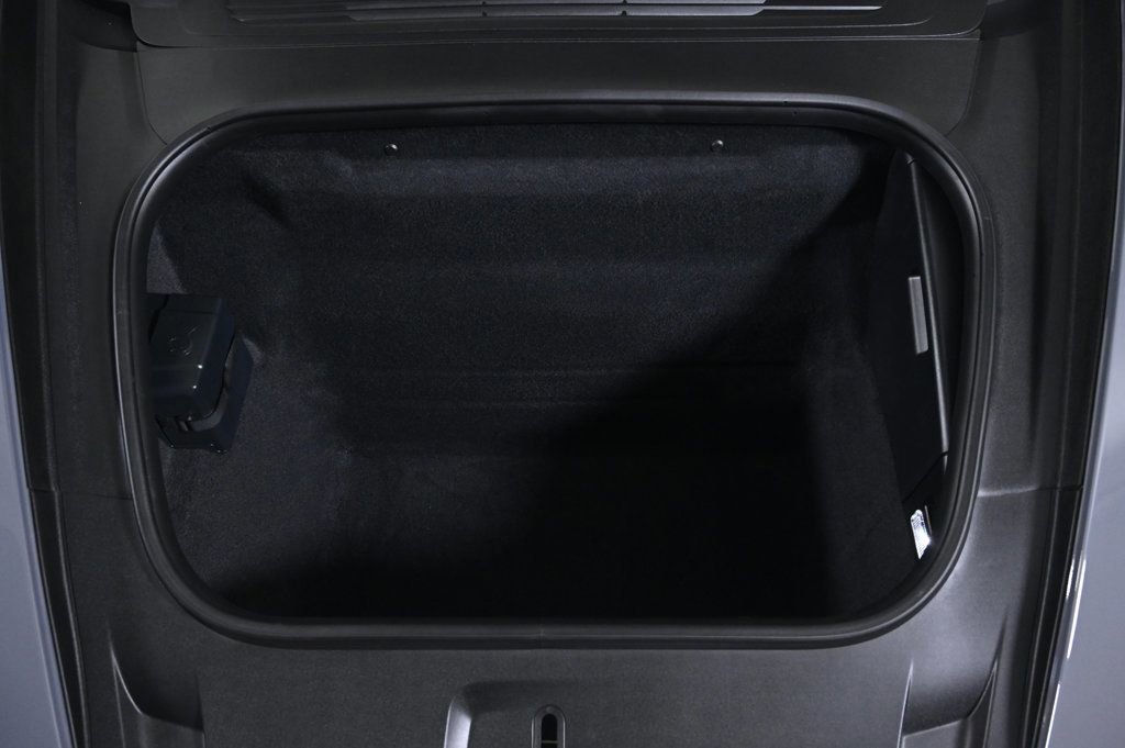 Certified 2025 Porsche 911 Carrera image 26