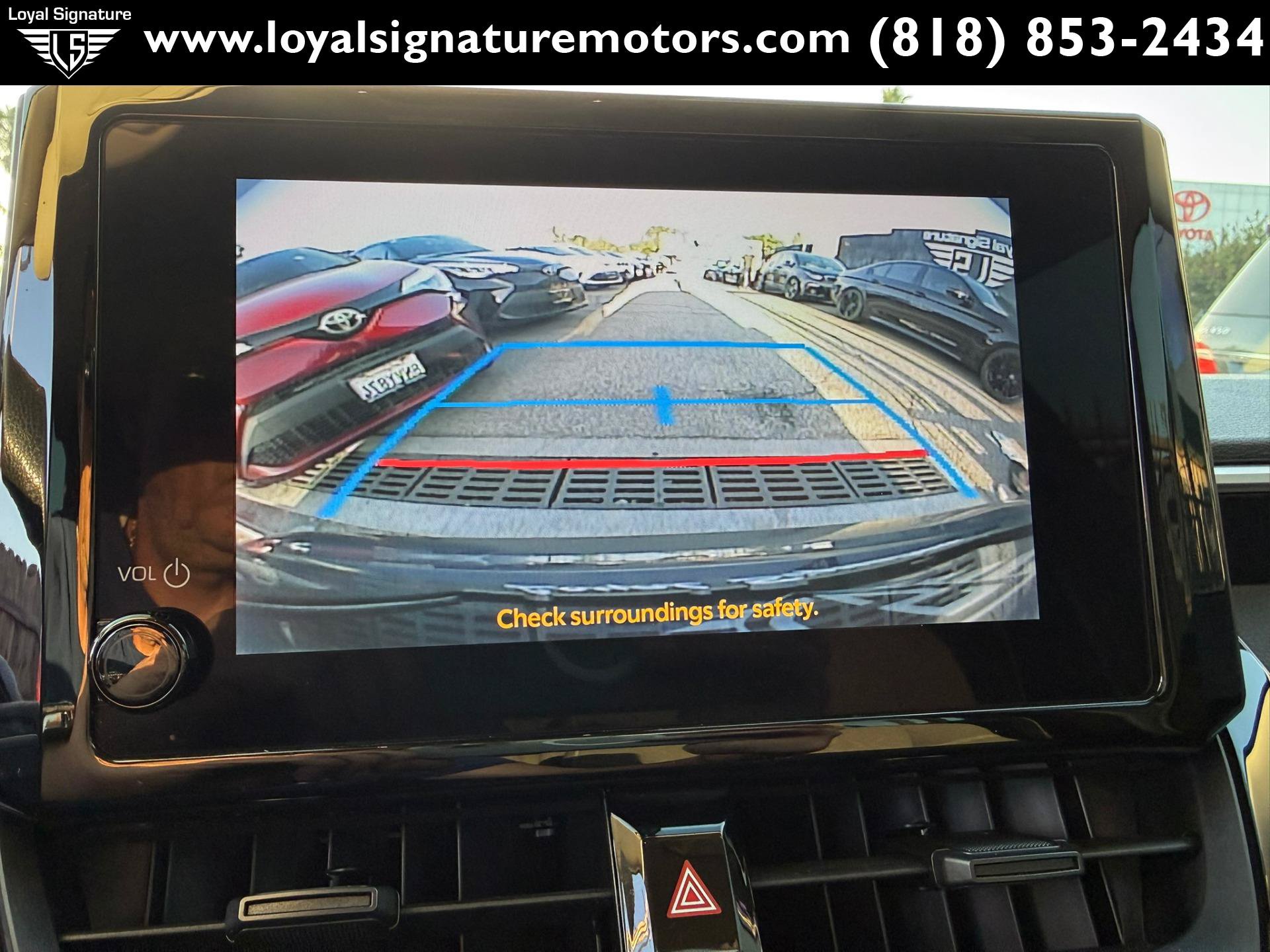 Used 2024 Toyota Corolla LE FWD image 24