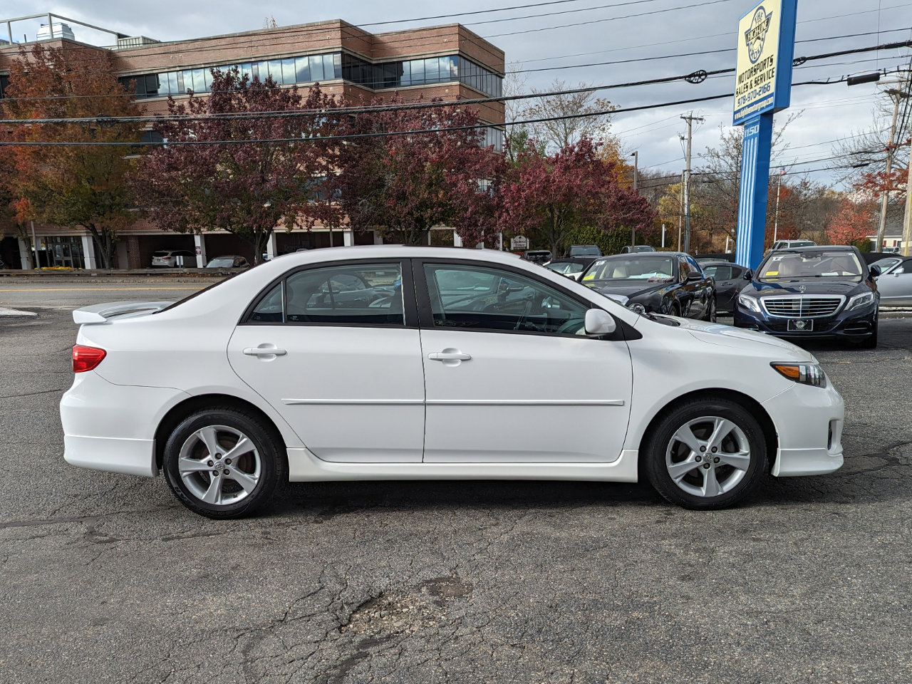 Used 2012 Toyota Corolla S image 5