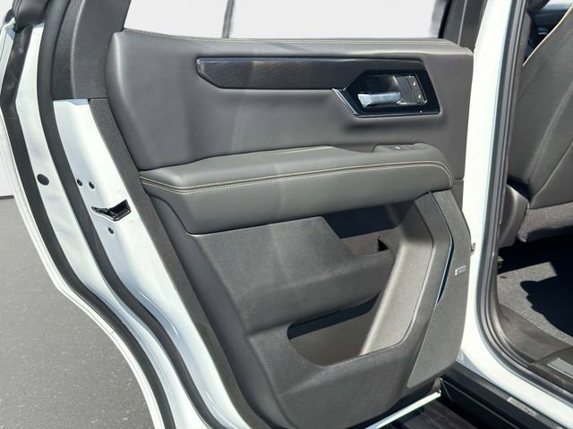 New 2026 GMC Yukon Elevation image 11