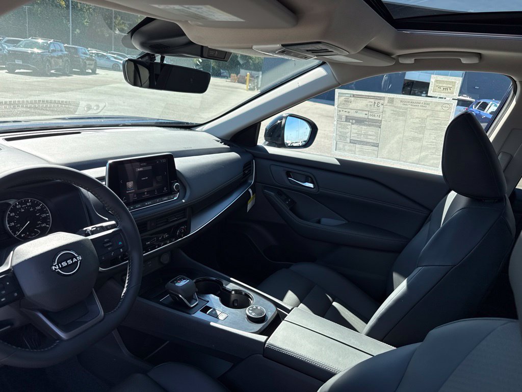 New 2026 Nissan Rogue Dark Armor AWD/4WD image 10