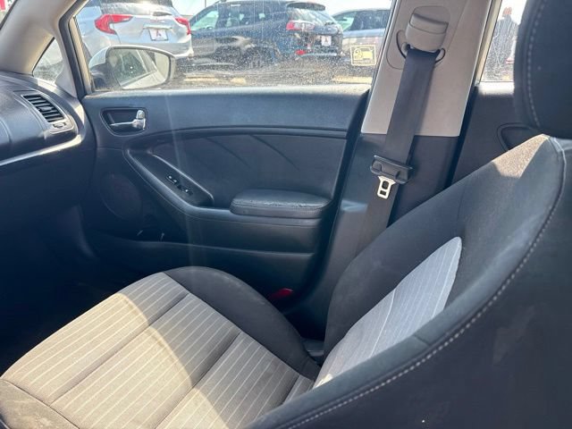 Used 2015 Kia Forte EX FWD image 14