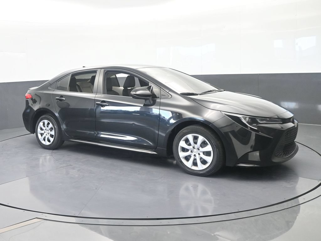 Used 2021 Toyota Corolla LE FWD image 8