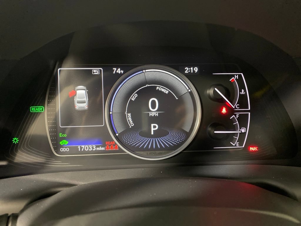 Used 2025 Lexus ES 300h w/ Accessory Package (Z1) FWD image 18