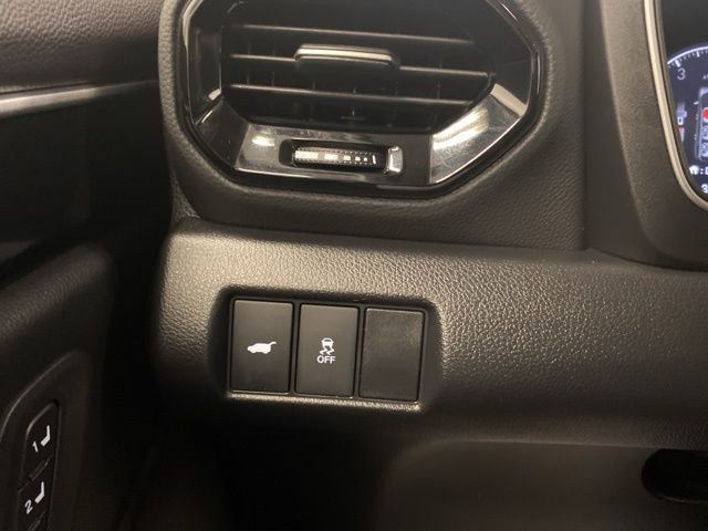 Certified 2025 Honda Pilot Touring image 19