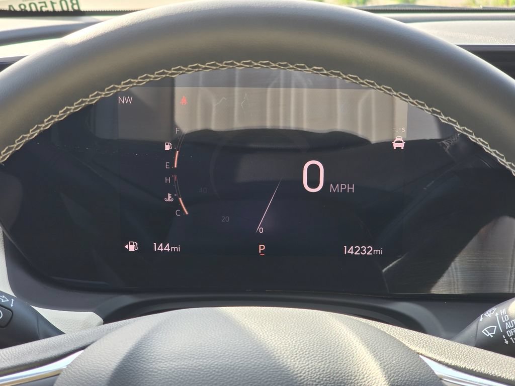 Used 2024 Buick Encore GX Avenir w/ Avenir Convenience Package FWD image 14