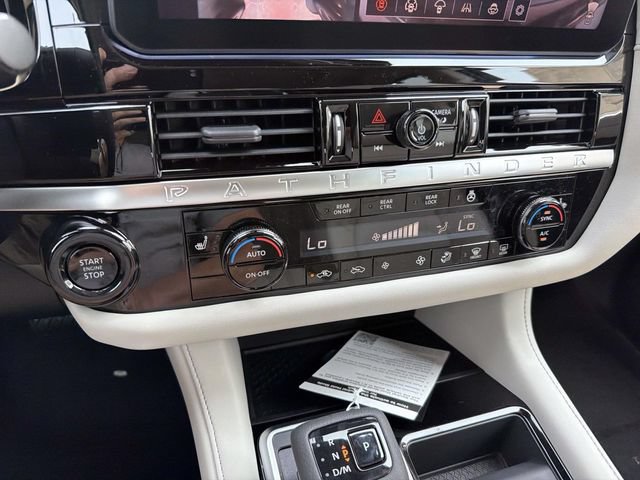 New 2026 Nissan Pathfinder SL w/ SL Premium Package (P04) AWD/4WD image 22