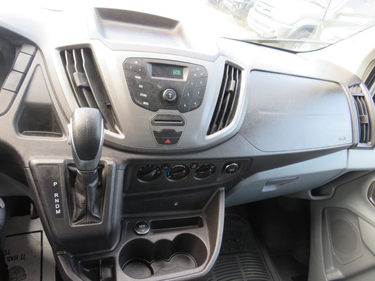 Used 2015 Ford Transit 350 XL RWD image 18