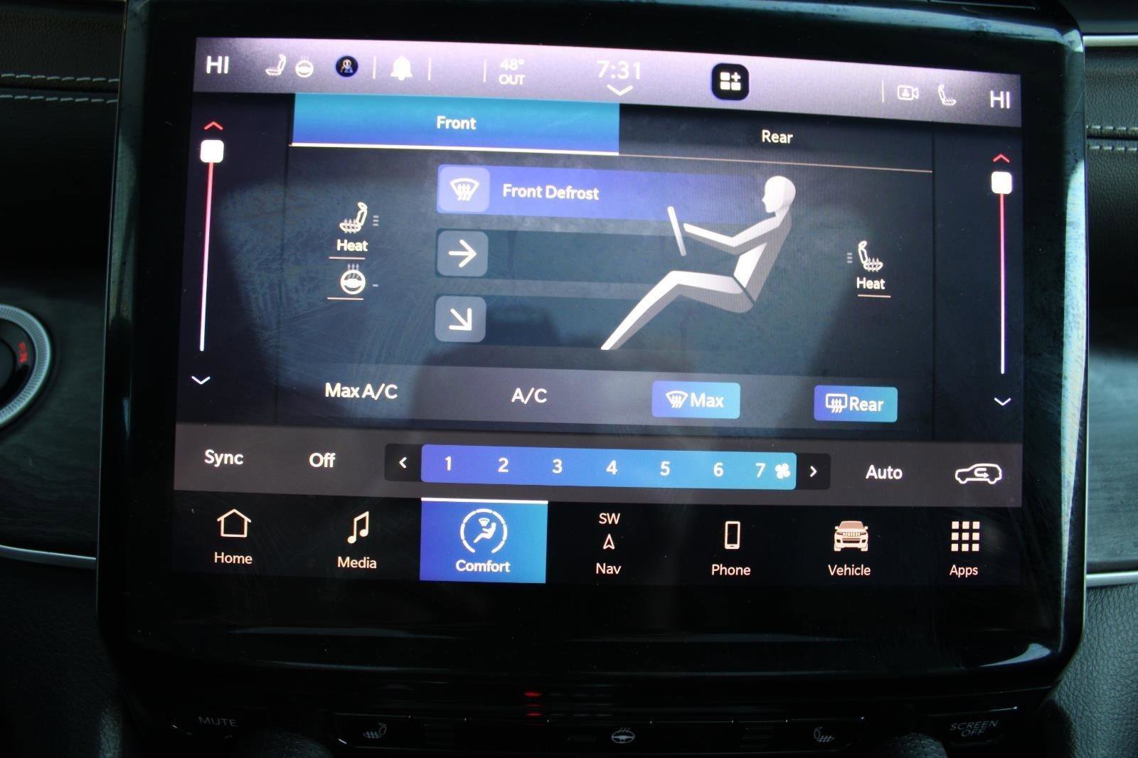 Used 2021 Jeep Grand Cherokee L Limited image 18