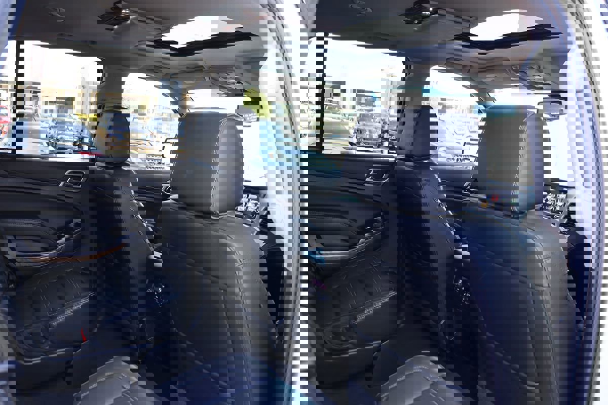 Used 2019 GMC Yukon Denali w/ Denali Ultimate Package image 33