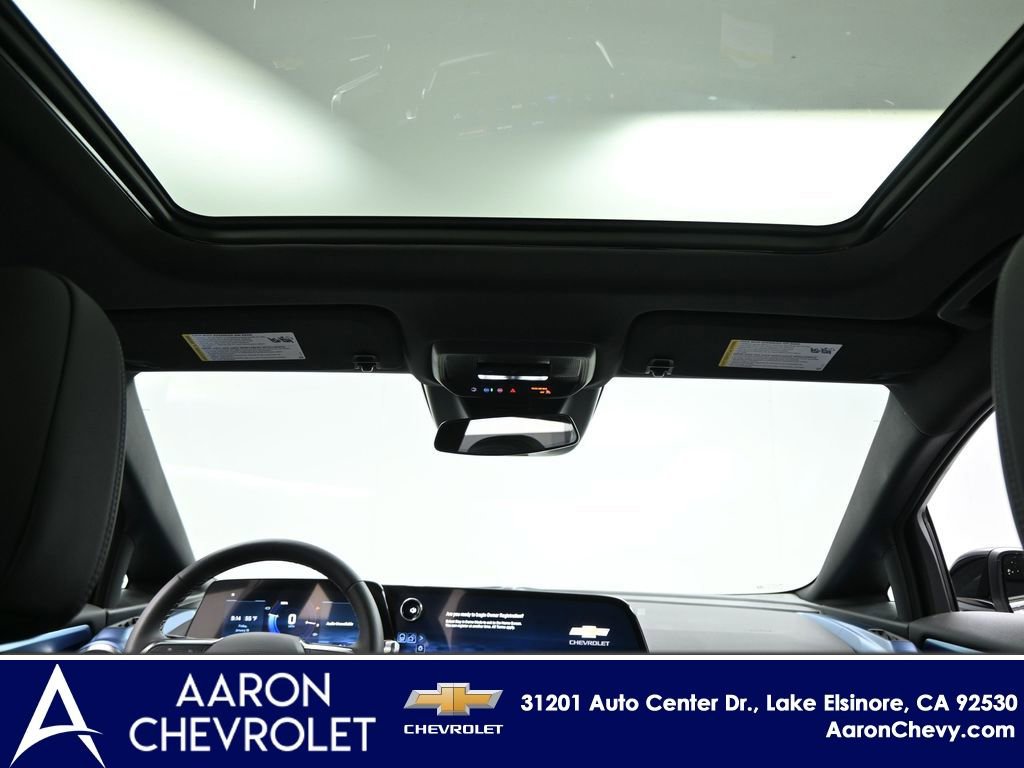 New 2026 Chevrolet Equinox EV LT w/ LPO, Blackout Package AWD/4WD image 35