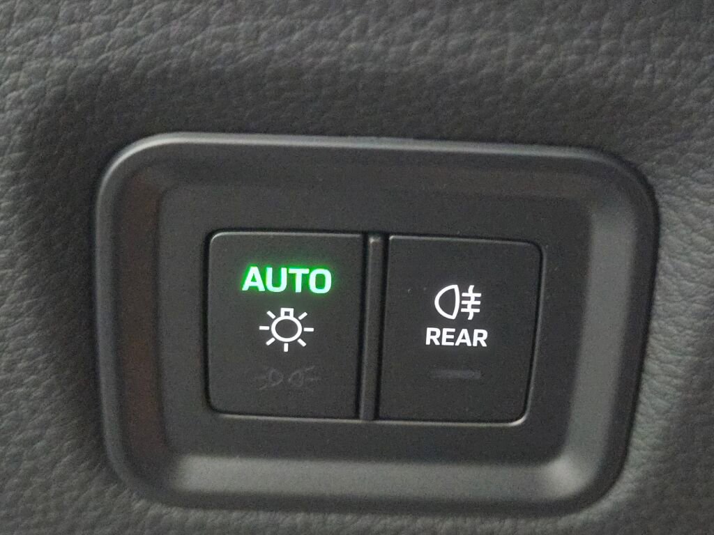 New 2025 Porsche Cayenne S image 28