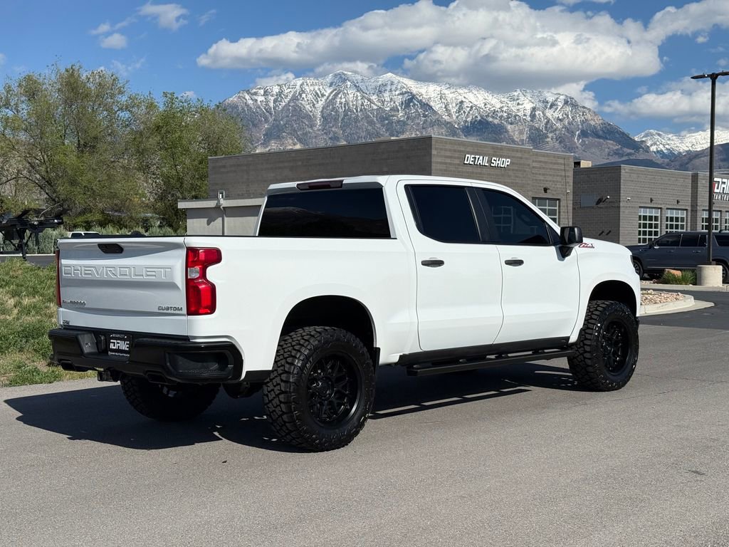 Used 2020 Chevrolet Silverado 1500 Custom Trail Boss w/ Custom Convenience Package AWD/4WD image 9