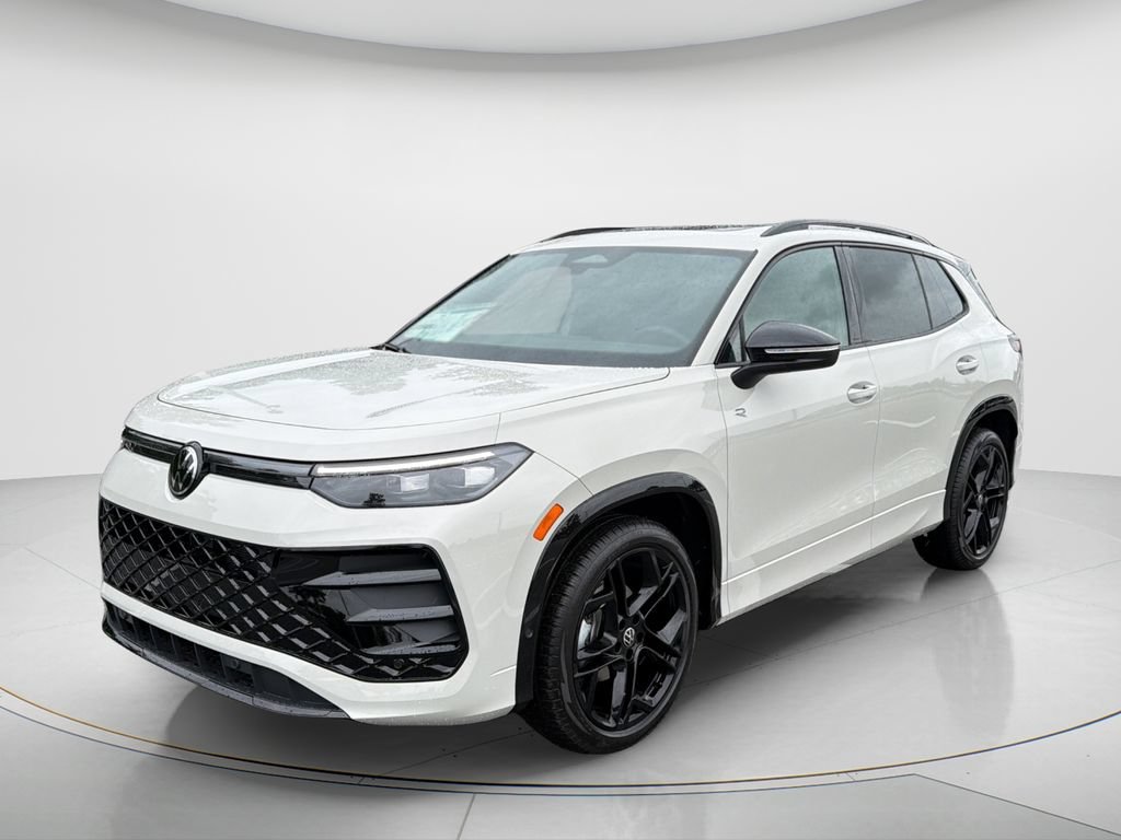 New 2026 Volkswagen Tiguan SE R-Line FWD image 1