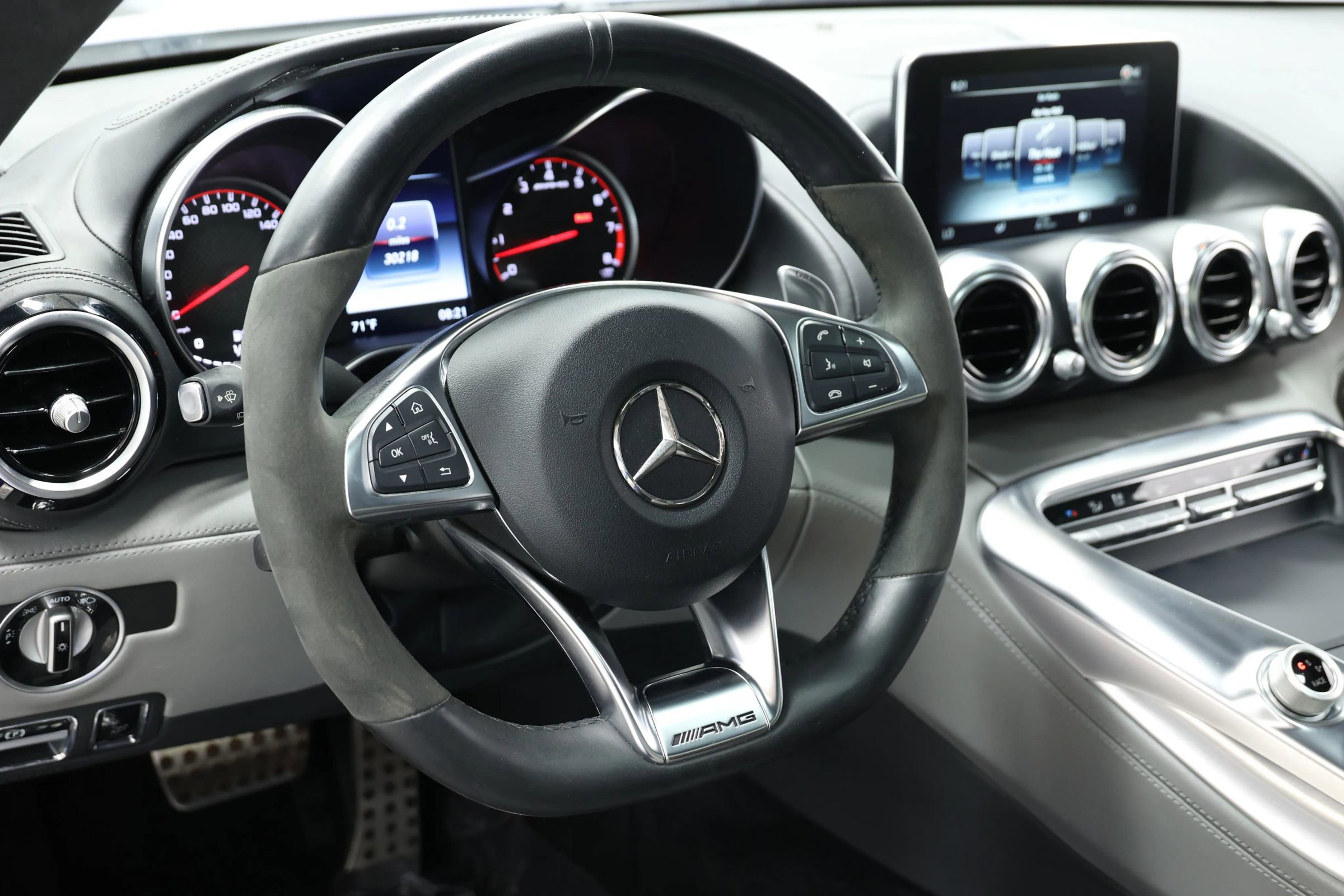 Used 2016 Mercedes-Benz AMG GT S image 19