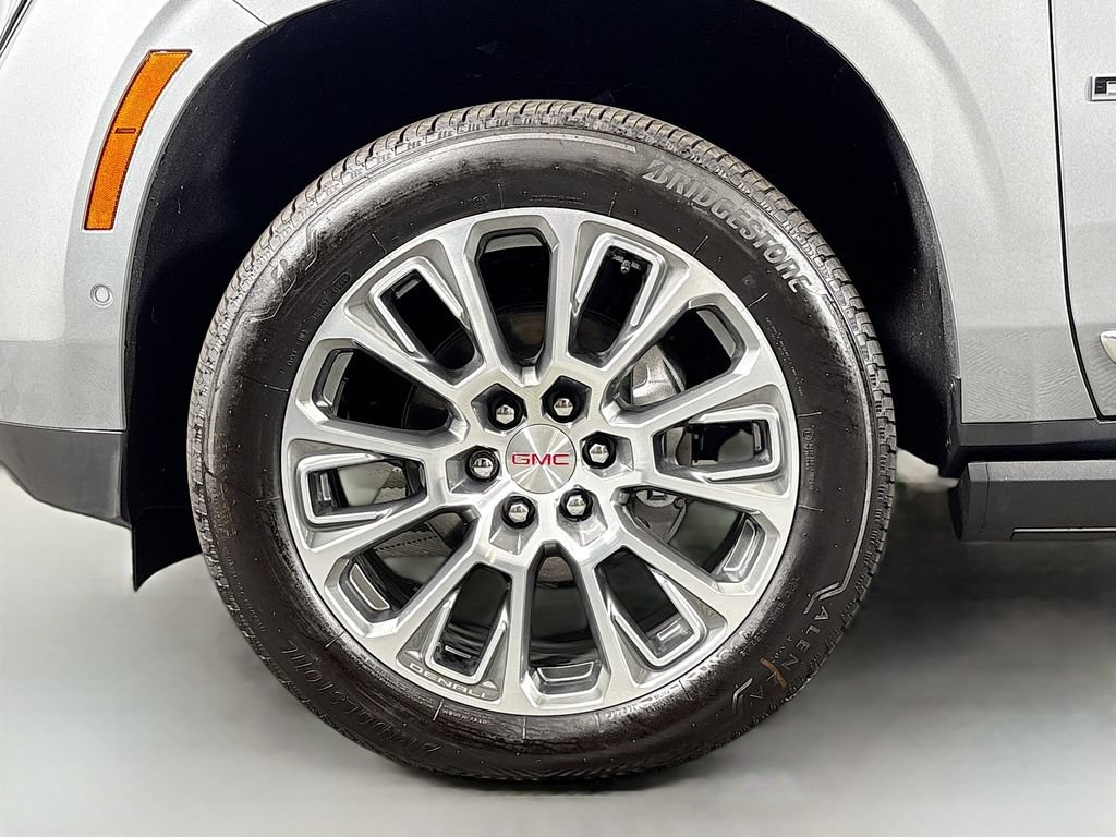 New 2026 GMC Yukon XL Denali w/ Denali Reserve Package AWD/4WD image 34
