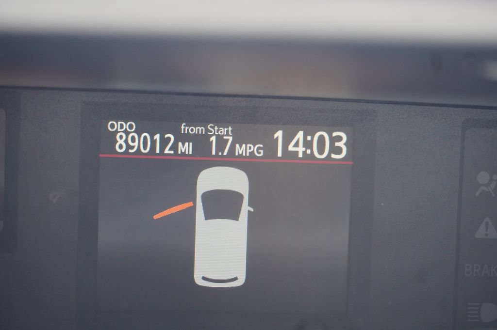 Used 2012 Toyota Prius C Three FWD image 9