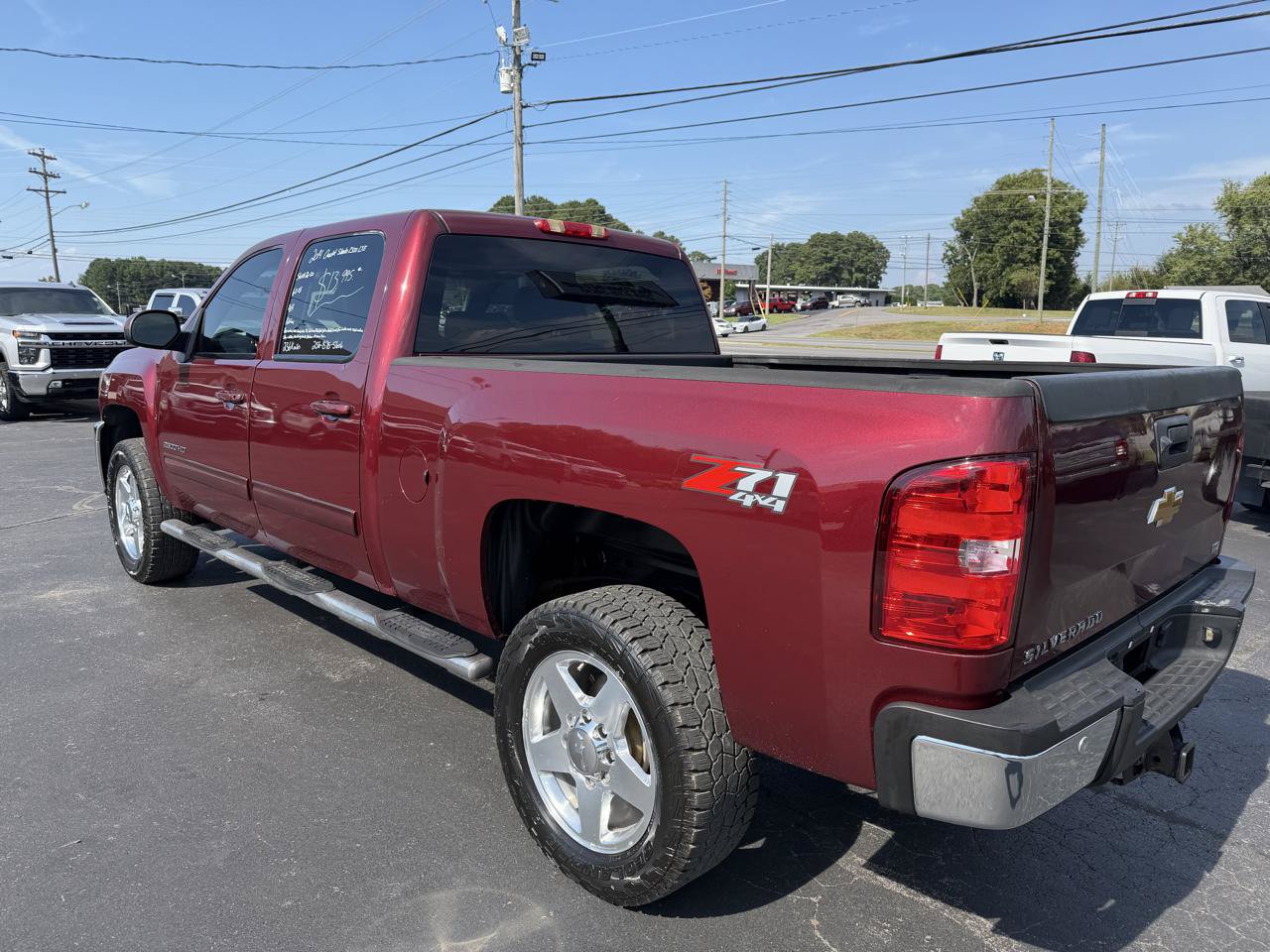 Used 2014 Chevrolet Silverado 2500 LTZ w/ LTZ Plus Package AWD/4WD image 8