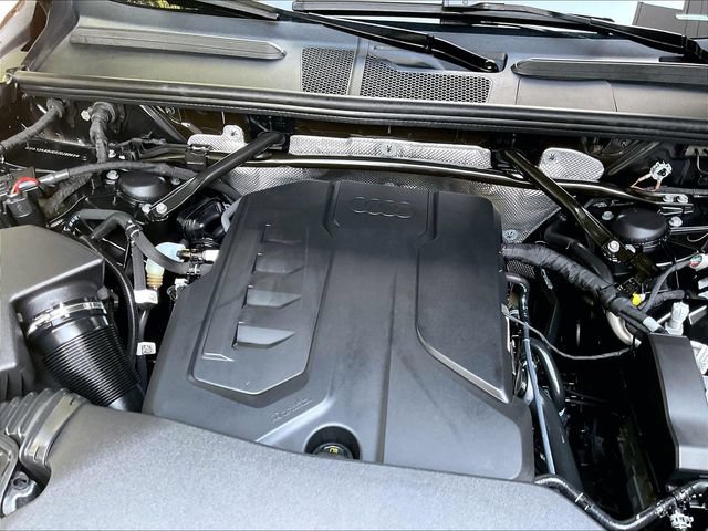 Certified 2025 Audi Q5 Premium w/ Premium Plus AWD/4WD image 33