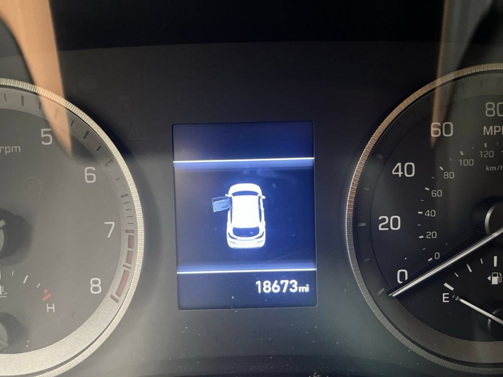 Used 2021 Hyundai Tucson SE FWD image 15