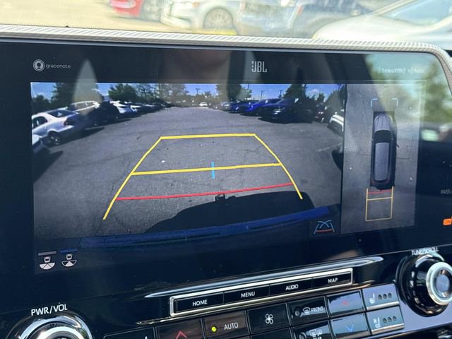 Used 2022 Toyota Highlander Platinum AWD/4WD image 21
