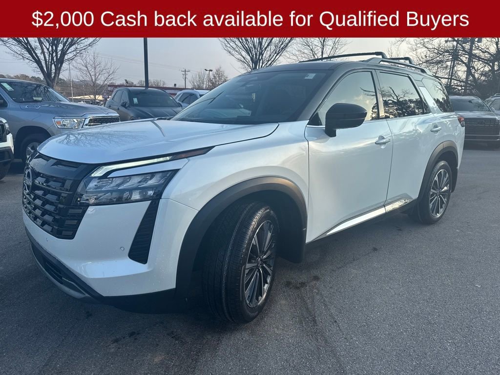 New 2026 Nissan Pathfinder Platinum video 3