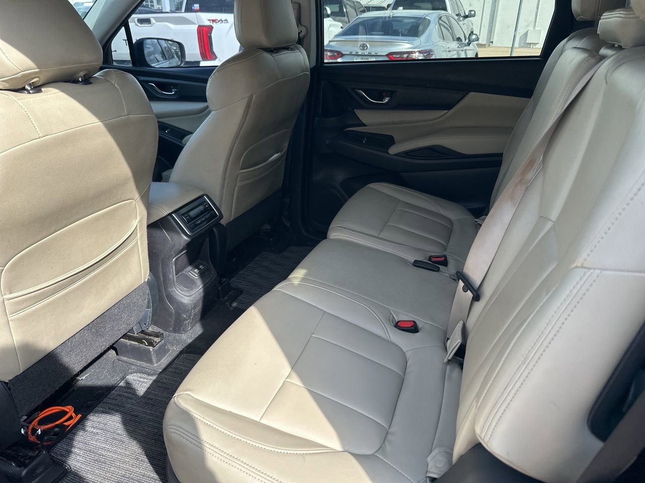 Used 2019 Subaru Ascent Premium image 4