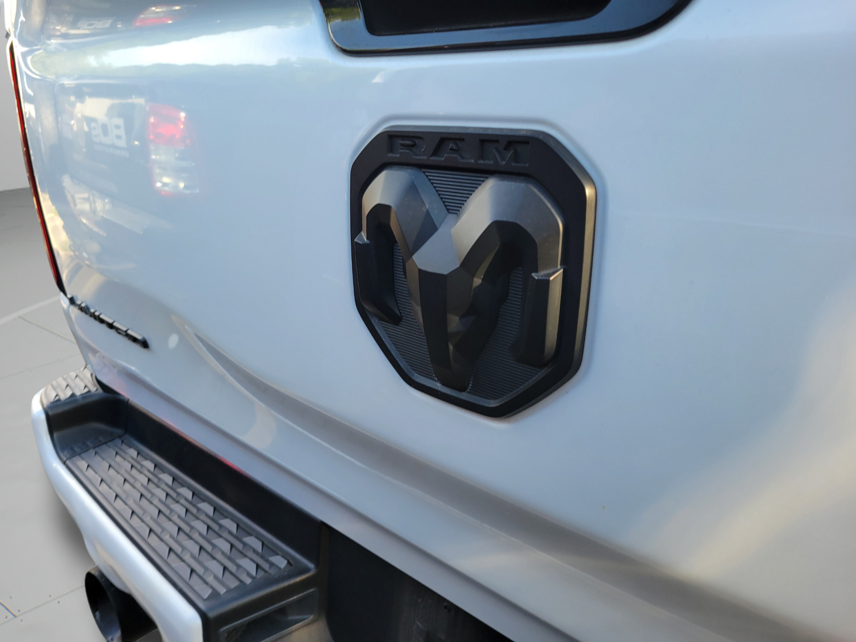 Used 2023 RAM 1500 Limited AWD/4WD image 7