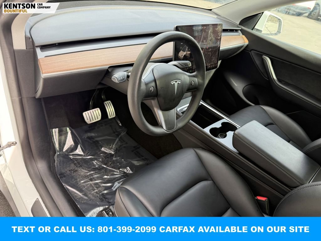 Used 2022 Tesla Model Y Performance image 28