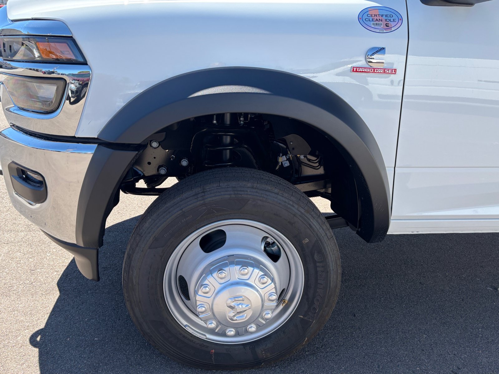 New 2027 RAM 5500 Tradesman w/ Chrome Appearance Group AWD/4WD image 10