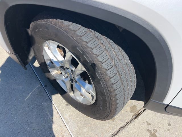 Used 2019 Chevrolet Traverse LT image 32