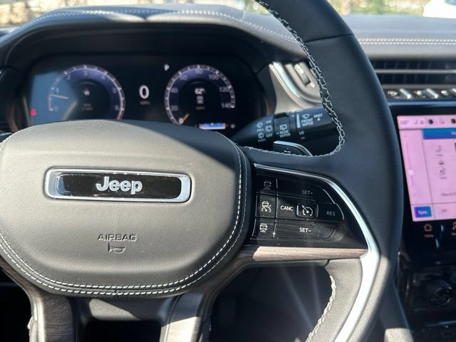 New 2025 Jeep Grand Cherokee L Overland AWD/4WD image 21