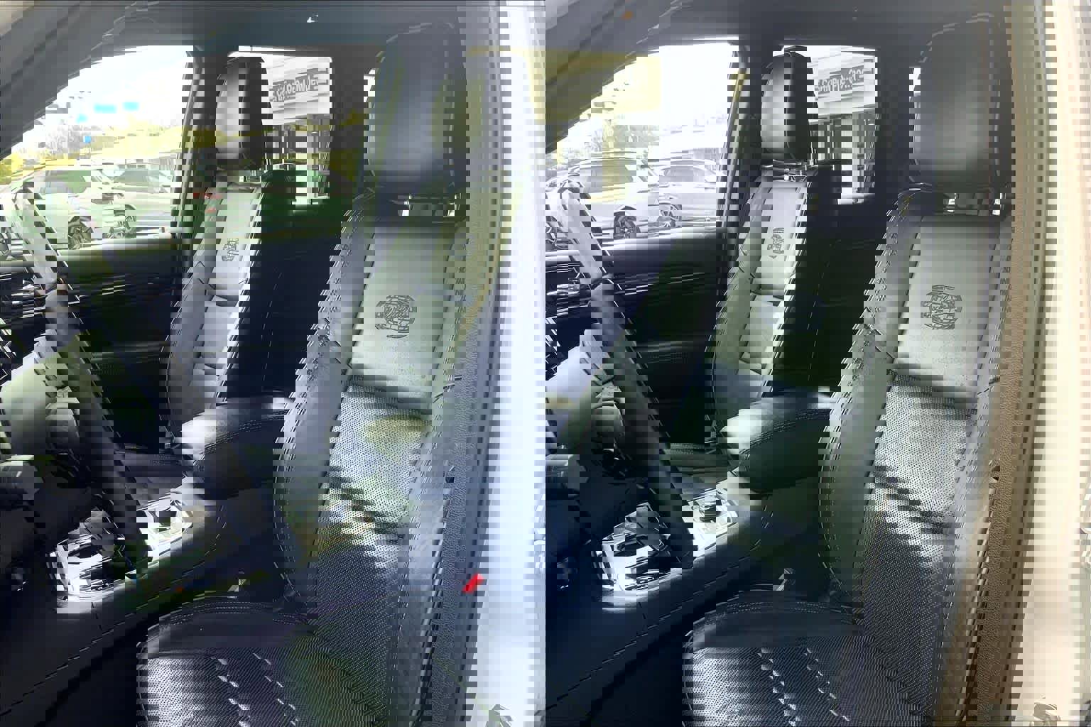 Used 2020 Jeep Grand Cherokee Overland image 7