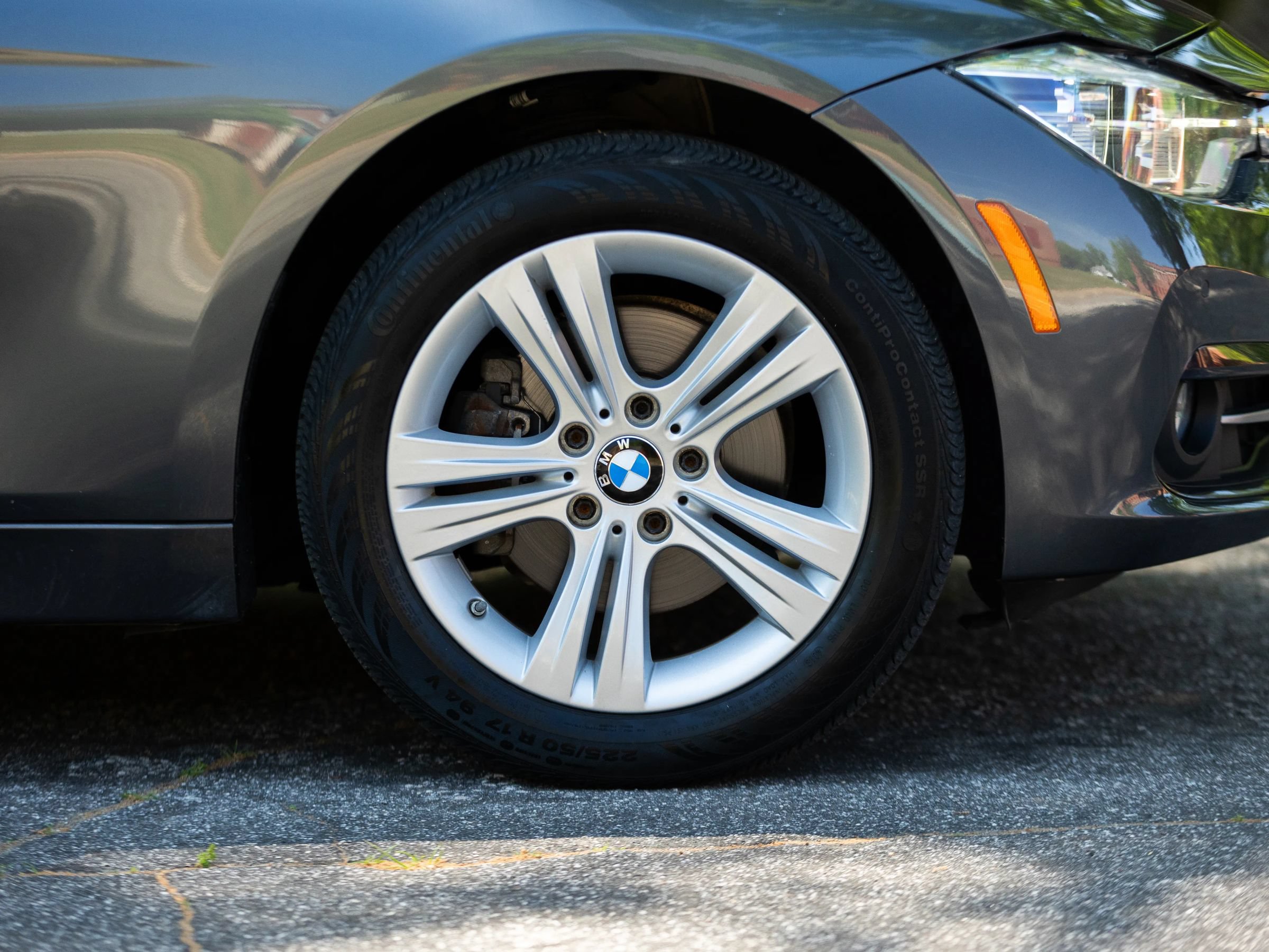 Used 2018 BMW 330i Sedan RWD image 14