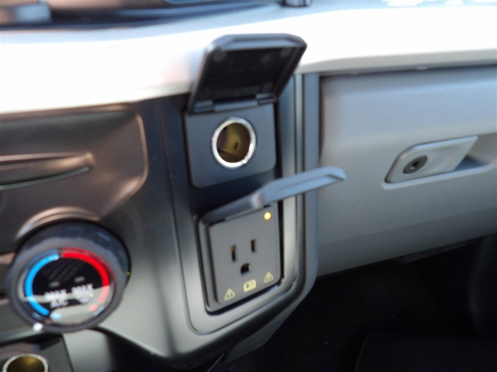 New 2025 Ford F350 XLT w/ FX4 Off-Road Package image 25