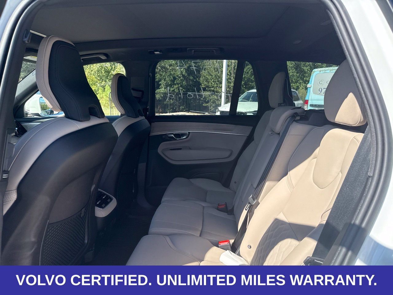 Certified 2026 Volvo XC90 B6 Plus AWD/4WD image 25