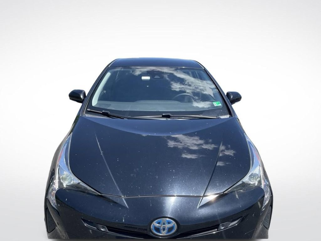 Used 2017 Toyota Prius Three FWD image 11