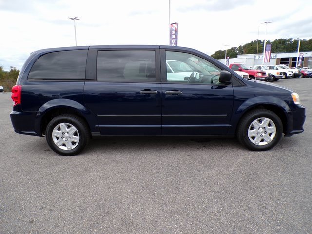 Used 2012 RAM C/V image 5