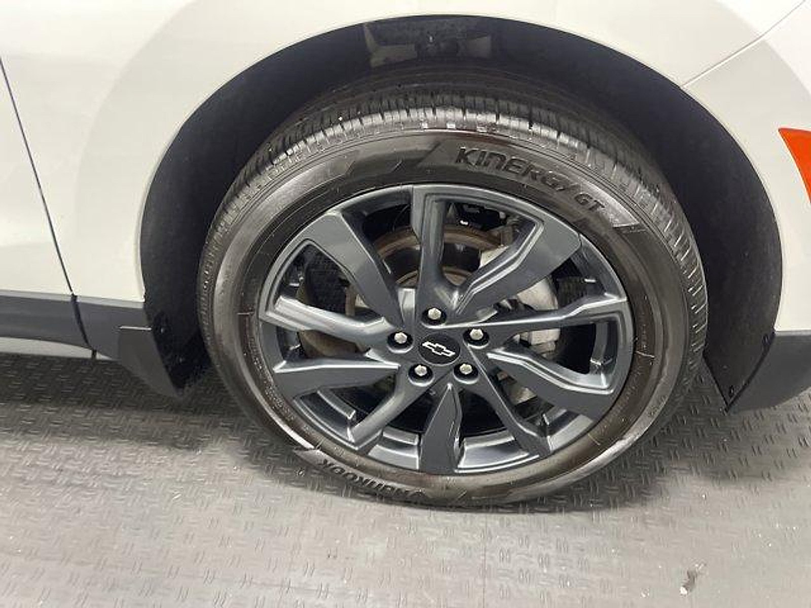Used 2022 Chevrolet Equinox RS w/ RS Leather Package FWD image 21