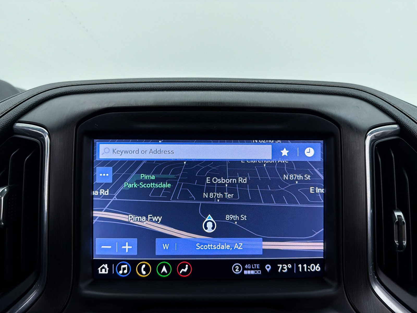 Used 2022 GMC Sierra 1500 AT4 w/ AT4 Premium Package image 7