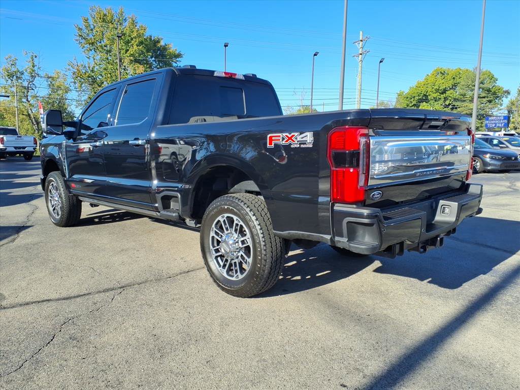 Used 2023 Ford F250 Limited w/ FX4 Off-Road Package image 5