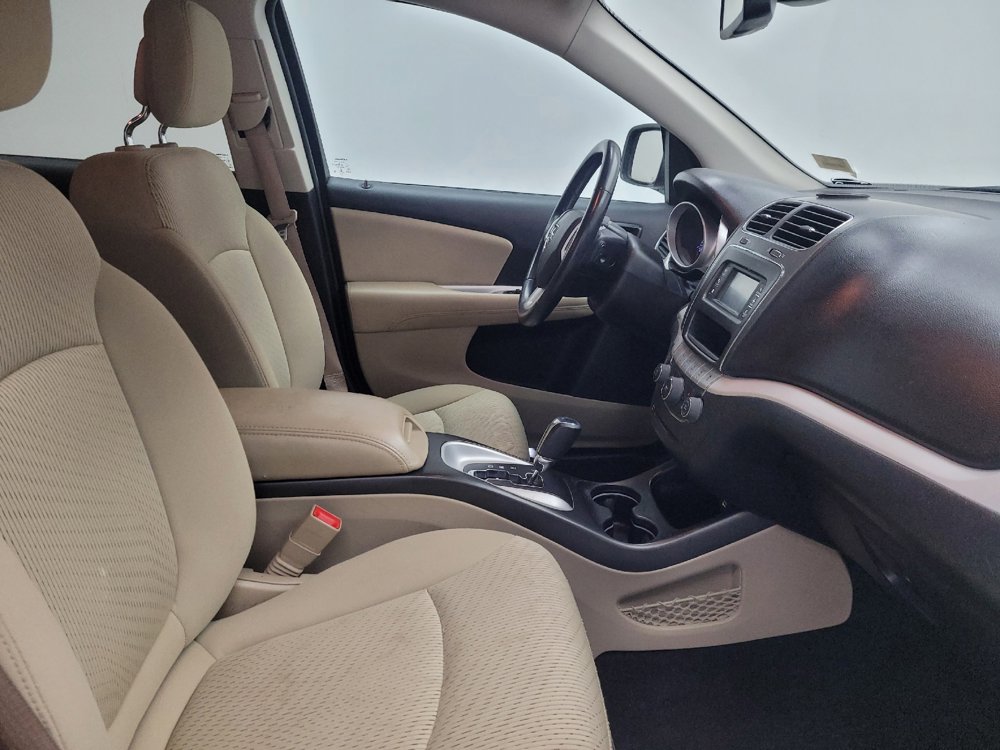 Used 2020 Dodge Journey SE w/ SE Popular Equipment Group image 21