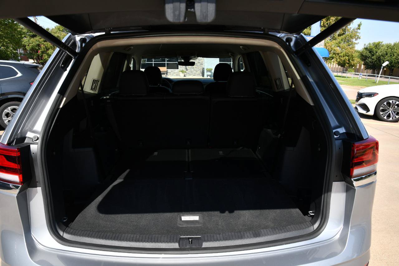 Used 2026 Volkswagen Atlas SE FWD image 7