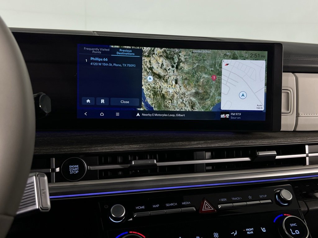 Used 2024 Hyundai Santa Fe Limited image 18