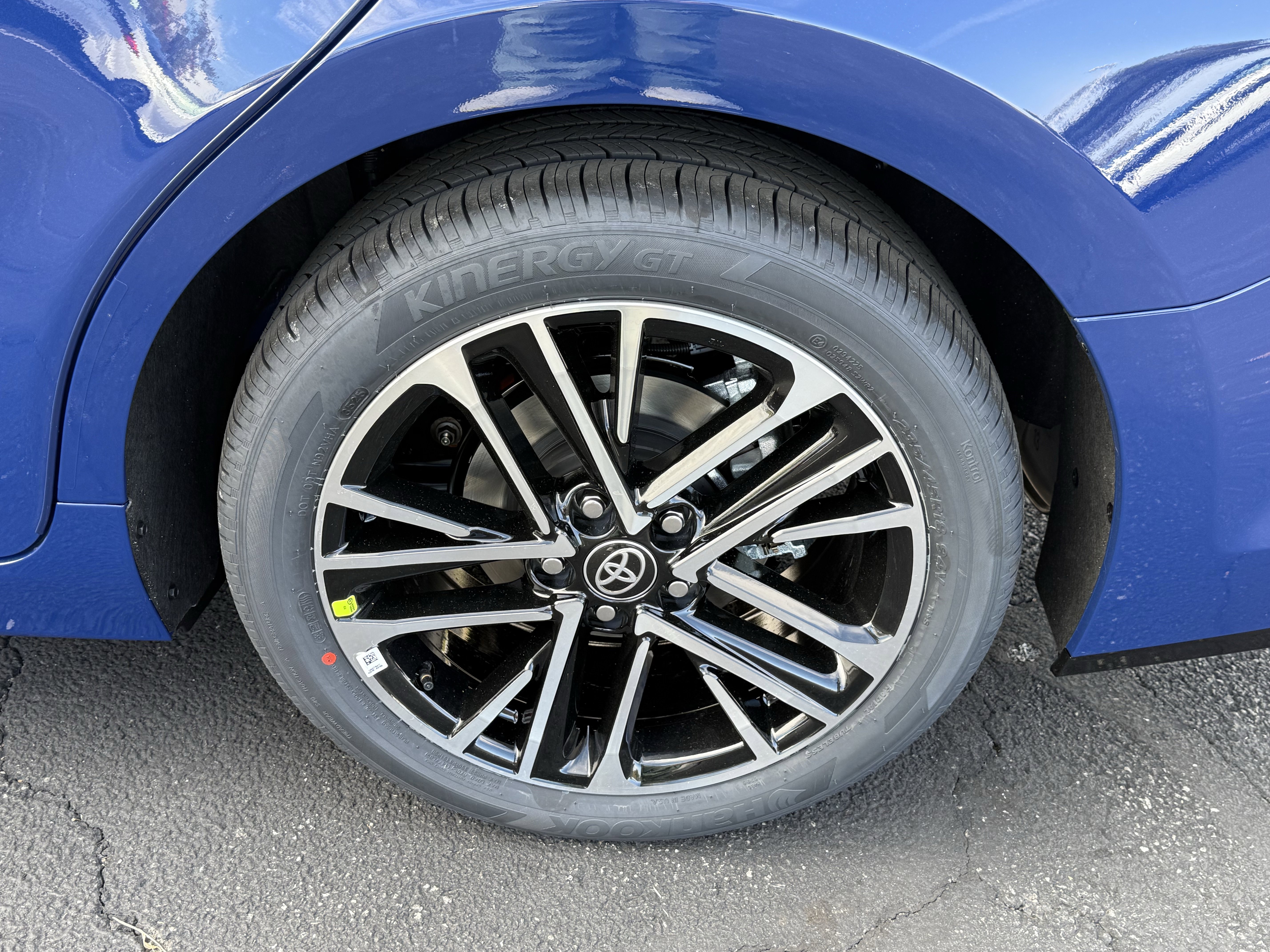 New 2026 Toyota Camry XLE image 7