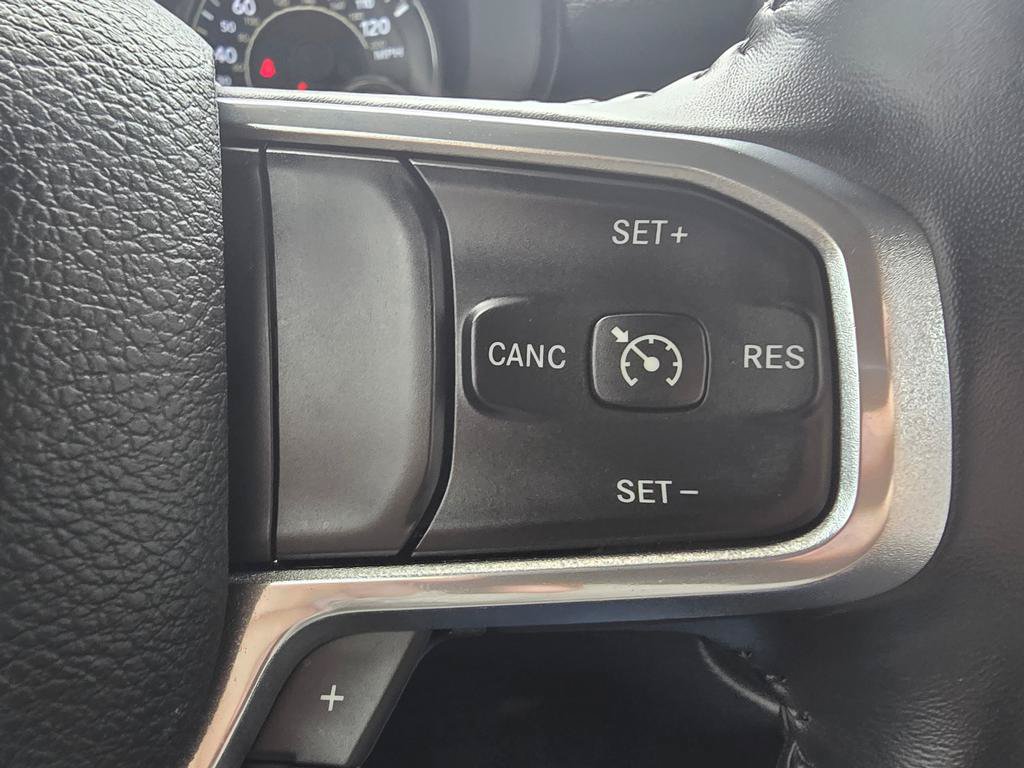 Used 2024 RAM 1500 Laramie AWD/4WD image 18